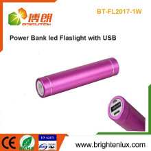 Venta al por mayor de la fábrica de material de metal de colores inteligente 2000mah USB recarga 1w llevó batería de la energía de la linterna para el teléfono celular móvil